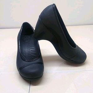 Crocs Black Wedged Clog Slip On Shoe